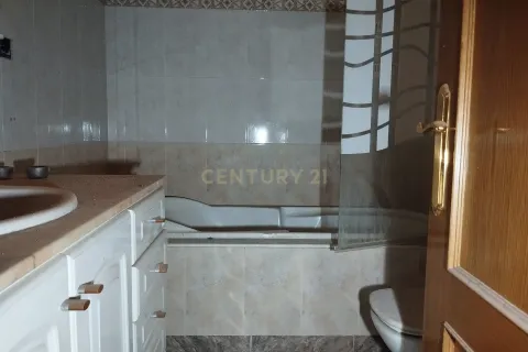 Сasa de 2 dormitorios en venta en Terrassa, Barcelona, Cataluña, Spain № 7020 - foto 15