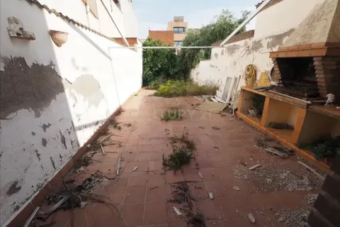 Сasa de 2 dormitorios en venta en Terrassa, Barcelona, Cataluña, Spain № 7020 - foto 2