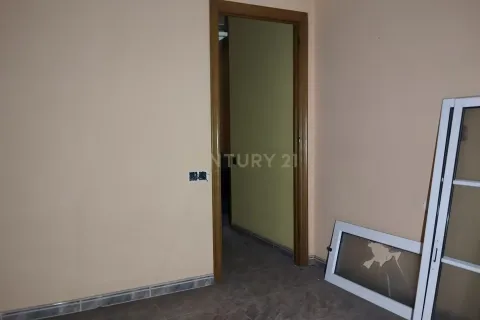 Сasa de 2 dormitorios en venta en Terrassa, Barcelona, Cataluña, Spain № 7020 - foto 19