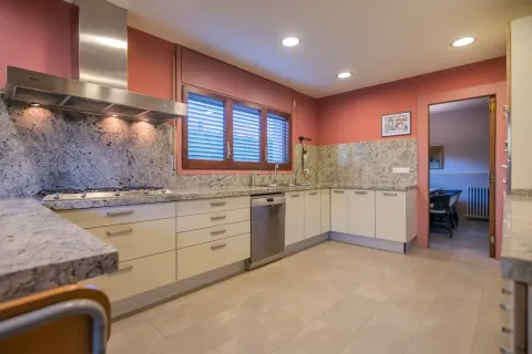 Сasa de 7 dormitorios en venta en L'Ametlla del Vallès, Barcelona, Cataluña, Spain № 7021 - foto 18