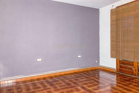 5 bedrooms house for sale in Vilassar de Dalt, Barcelona, Catalonia, Spain № 7024 - photo 11