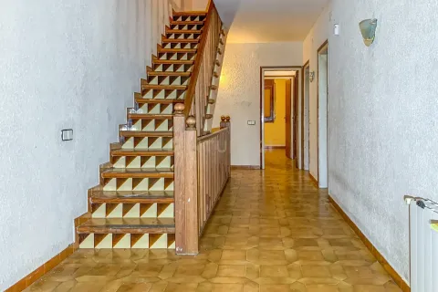 5 bedrooms house for sale in Vilassar de Dalt, Barcelona, Catalonia, Spain № 7024 - photo 14