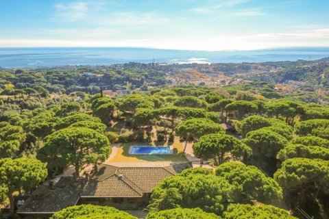 5 chambres house à vendre à Sant Andreu de Llavaneres, Barcelona, Catalonia, Spain № 3582 - photo 27