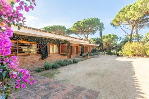 5 chambres house à vendre à Sant Andreu de Llavaneres, Barcelona, Catalonia, Spain № 3582 - photo 9