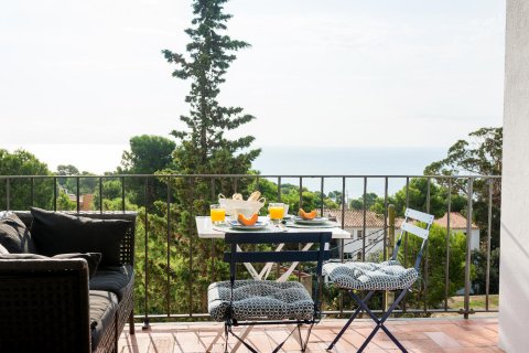 1 chambre apartment à vendre à Calella De Palafrugell, Girona, Catalonia, Spain № 3645 - photo 2