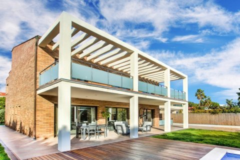 Сasa de 6 dormitorios en venta en Gavà, Barcelona, Cataluña, Spain № 1311 - foto 30