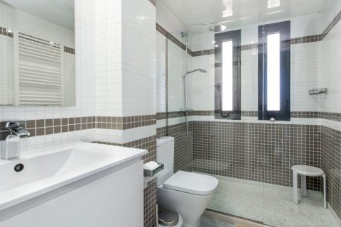 Сasa de 6 dormitorios en venta en Gavà, Barcelona, Cataluña, Spain № 1311 - foto 22