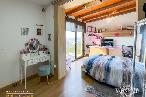 Купить виллу в Льорет-де-Мар, Испания с 13 спален, 650м², № 1305 - фото 14