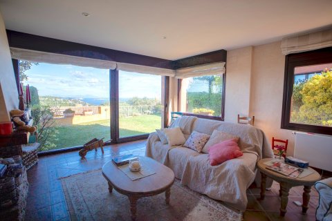 Купить таунхаус в Бегур, Испания с 4 комнаты, 226м², № 1310 - фото 6