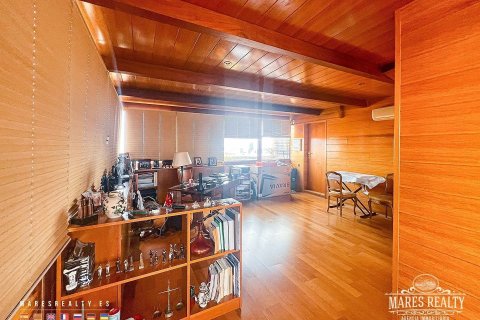 Купить квартиру в Барселона, Испания с 4 спальни, 196м², № 972 - фото 15