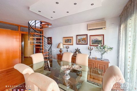 Квартира с 4 спальнями в Барселоне, Каталония, Испания № 972