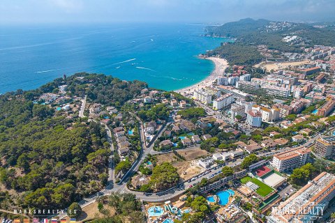 Земельный участок 807м² в Льорет-де-Мар, Герона, Каталония, Испания № 970