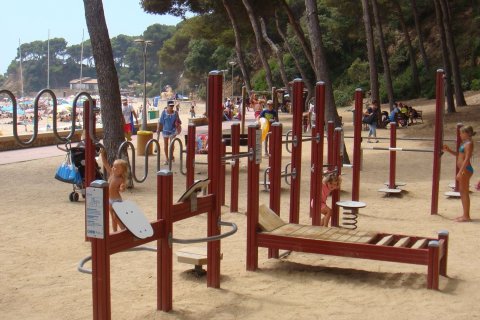 Купить земельный участок в Льорет-де-Мар, Испания 807м², № 970 - фото 9