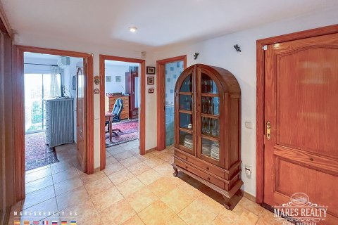 Купить виллу в Льорет-де-Мар, Испания с 3 спальни, 200м², № 969 - фото 10