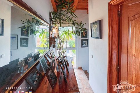 Купить виллу в Льорет-де-Мар, Испания с 3 спальни, 200м², № 969 - фото 16