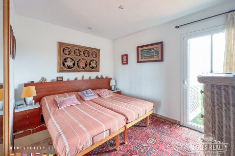 Купить виллу в Льорет-де-Мар, Испания с 3 спальни, 200м², № 969 - фото 14