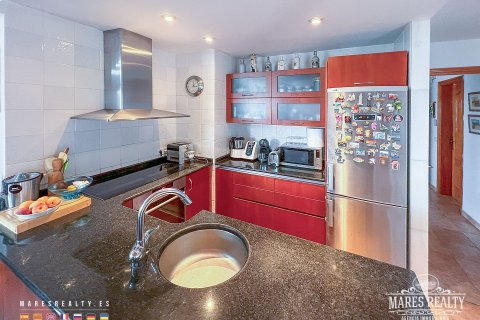 Купить виллу в Льорет-де-Мар, Испания с 3 спальни, 200м², № 969 - фото 8