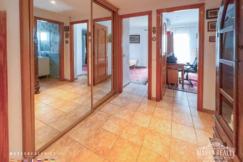 Купить виллу в Льорет-де-Мар, Испания с 3 спальни, 200м², № 969 - фото 11