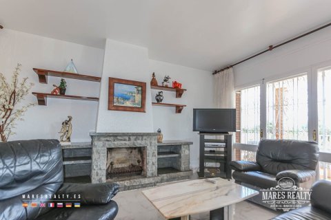 Купить виллу в Льорет-де-Мар, Испания с 7 спален, 250м², № 975 - фото 6