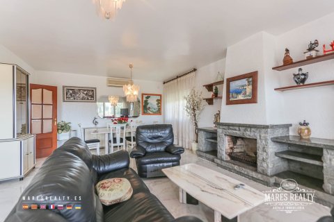 Купить виллу в Льорет-де-Мар, Испания с 7 спален, 250м², № 975 - фото 7