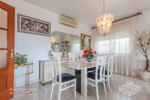 Купить виллу в Льорет-де-Мар, Испания с 7 спален, 250м², № 975 - фото 11