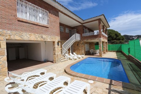 Вилла с 7 спальнями в Льорет-де-Мар, Герона, Каталония, Испания № 975