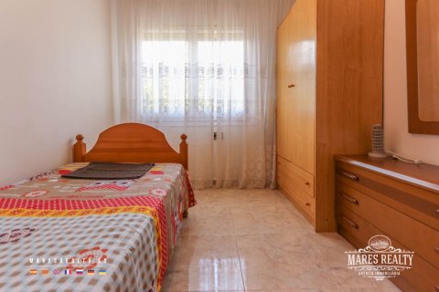 Купить виллу в Льорет-де-Мар, Испания с 7 спален, 250м², № 975 - фото 13