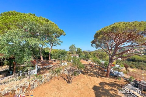 Купить виллу в Бланес, Испания с 4 спальни, 361м², № 971 - фото 7