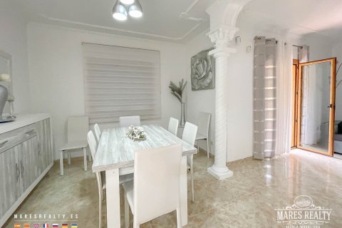 Купить виллу в Льорет-де-Мар, Испания с 3 спальни, 251м², № 974 - фото 17