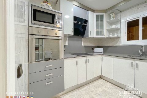 Купить виллу в Льорет-де-Мар, Испания с 3 спальни, 251м², № 974 - фото 8