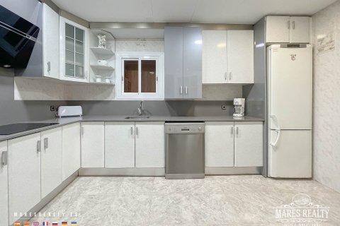 Купить виллу в Льорет-де-Мар, Испания с 3 спальни, 251м², № 974 - фото 6