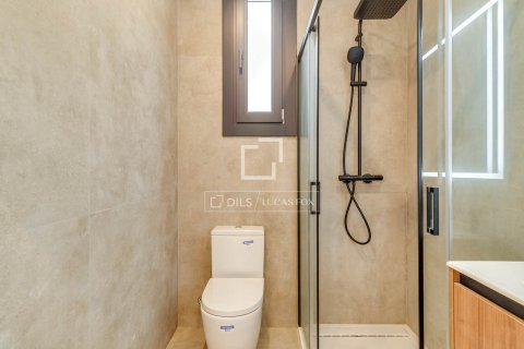 3 bedrooms apartment for sale in Barcelona, Catalonia, Spain № 7170 - photo 4