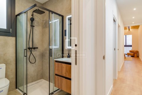 3 bedrooms apartment for sale in Barcelona, Catalonia, Spain № 7170 - photo 6