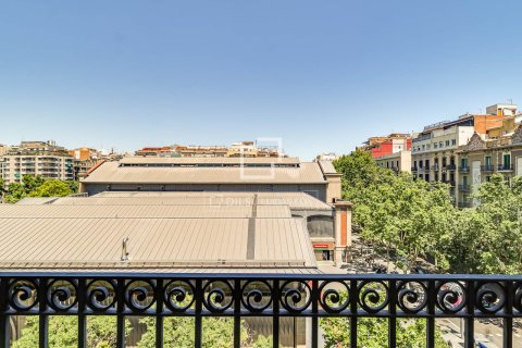 3 bedrooms apartment for sale in Barcelona, Catalonia, Spain № 7170 - photo 14