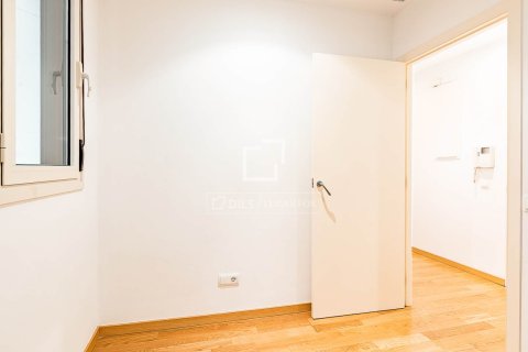 Купить квартиру в Барселона, Испания с 2 спальни, 71м², № 7173 - фото 6