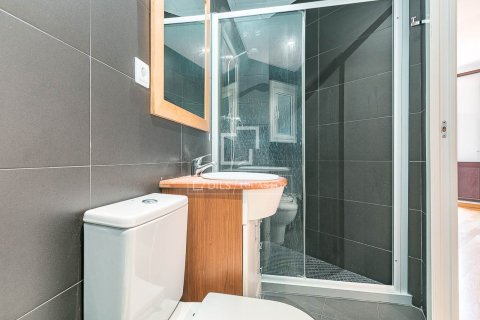 Купить квартиру в Барселона, Испания с 2 спальни, 71м², № 7173 - фото 13