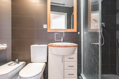 Купить квартиру в Барселона, Испания с 2 спальни, 71м², № 7173 - фото 12