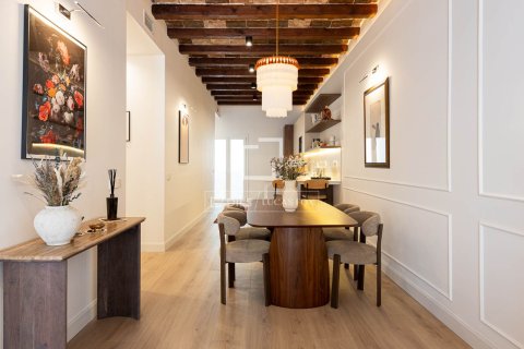3 bedrooms apartment for sale in Barcelona, Catalonia, Spain № 7169 - photo 22