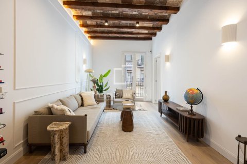 3 bedrooms apartment for sale in Barcelona, Catalonia, Spain № 7169