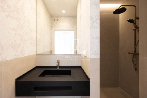3 bedrooms apartment for sale in Barcelona, Catalonia, Spain № 7169 - photo 15