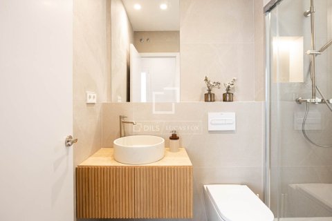 3 bedrooms apartment for sale in Barcelona, Catalonia, Spain № 7169 - photo 9