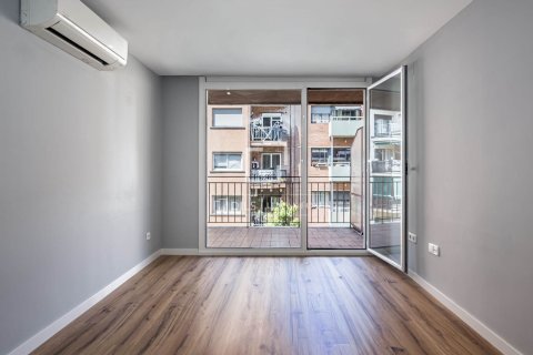Apartamento de 4 dormitorios en venta en Sant Cugat del Vallès, Barcelona, Cataluña, Spain № 7168 - foto 25