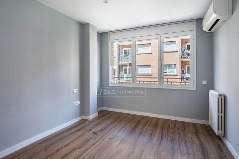 Apartamento de 4 dormitorios en venta en Sant Cugat del Vallès, Barcelona, Cataluña, Spain № 7168 - foto 18
