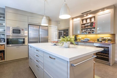 6 bedrooms apartment for sale in Barcelona, Catalonia, Spain № 6523 - photo 10