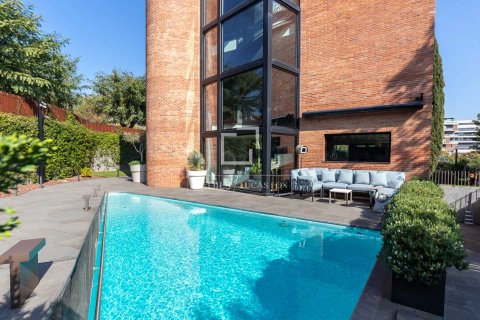 4 bedrooms villa for sale in Esplugues de Llobregat, Barcelona, Catalonia, Spain № 6524 - photo 7