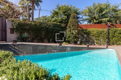 4 bedrooms villa for sale in Esplugues de Llobregat, Barcelona, Catalonia, Spain № 6524 - photo 3
