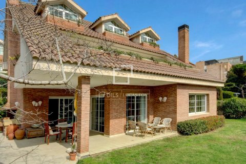 6 bedrooms villa for sale in Sant Just Desvern, Barcelona, Catalonia, Spain № 6521