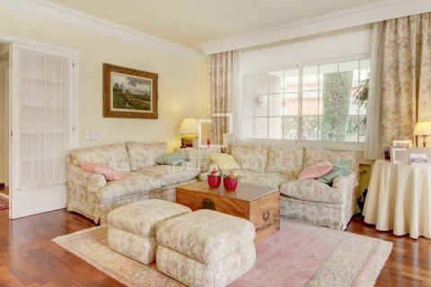 6 bedrooms villa for sale in Sant Just Desvern, Barcelona, Catalonia, Spain № 6521 - photo 14