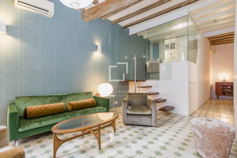 2 bedrooms apartment for sale in Barcelona, Catalonia, Spain № 6522 - photo 10