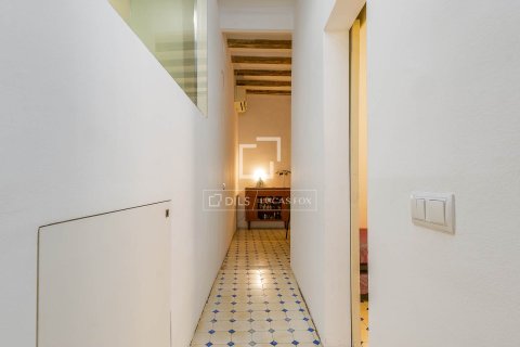 2 bedrooms apartment for sale in Barcelona, Catalonia, Spain № 6522 - photo 24